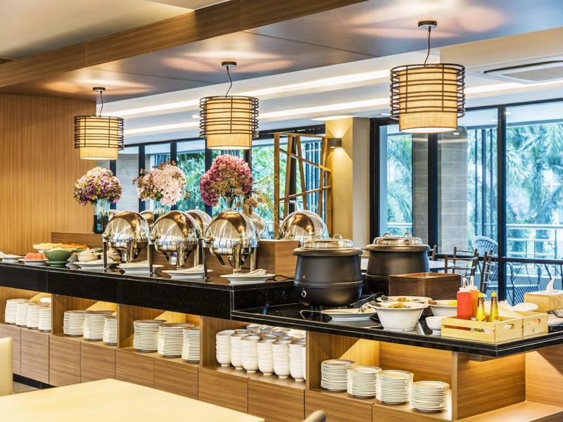 Livotel Hotel Hua Mak Бангкок Екстер'єр фото