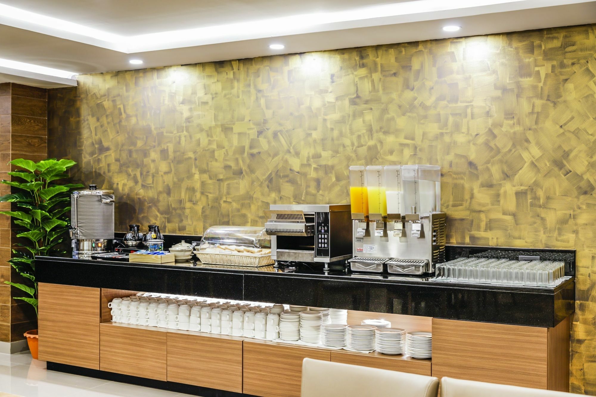 Livotel Hotel Hua Mak Бангкок Екстер'єр фото
